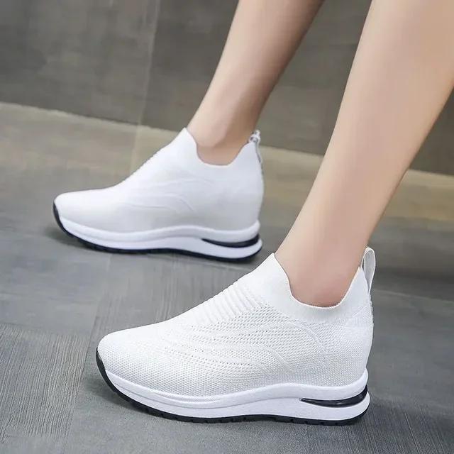 2025 sapatos esportivos de sola grossa feminina primavera nova malha respirável sapatos casuais moda altura crescente sapatos de viagem