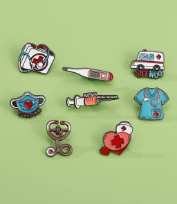 Estetoscópio médico do tubo da agulha do broche do metal, jogo dos primeiros socorros, gato, enfermeira, cão, doutor, animal, paciente, crachá, punk pinos, joia - Image 3