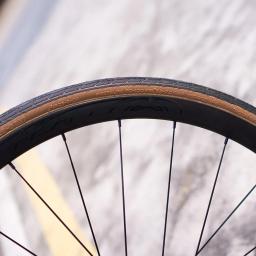 Pneu de bicicleta de alto desempenho para bicicleta de estrada, pneus dobráveis duráveis com 60tpi, resistente a perfurações para rodas 700c de 20 polegadas, preto/amarelo - Image 5