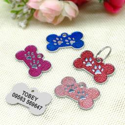 Tags personalizadas do cão gravado gato filhote de cachorro animal de estimação id nome colar tag pingente acessórios para animais de estimação osso/pata glitter - Image 3