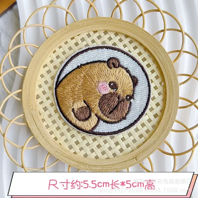 Adesivos de Capivara Bonita para Bordados: Patches de Ferro para Vestuário e Acessórios DIY