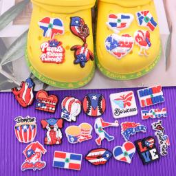 PVC sapato encantos acessórios para adulto, mix, estilo russo, amor, animal, fivela, diy, mochila, nova chegada, 1pc - Image 1