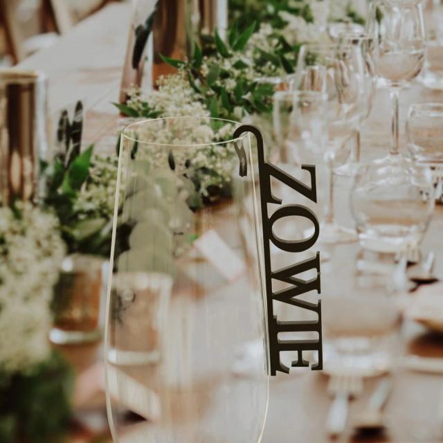 Etiquetas Acrílicas Personalizadas para Taças de Vinho - Marcadores de Bebida, Encantos de Nome e Cartões de Lugar para Festa de Casamento