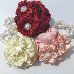 Marfim creme seda flor pulseira para menina, dama de honra casamento pulso corsage, casamento festa proom, mão flor pérola pulseira - Image 5