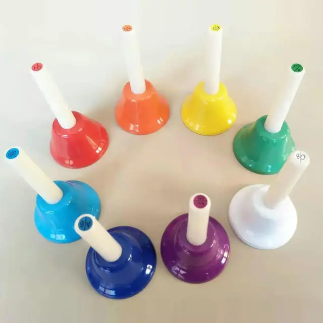 Conjunto de 8 Sinos de Mão Coloridos em Metal Diatônico para Percussão Manual em Festas e Aulas