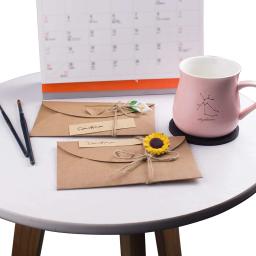 Cartões artesanais de convite flores secas com Envelopes, papel kraft caseiro, presentes de casamento, padrões aleatórios, 9 pcs - Image 3