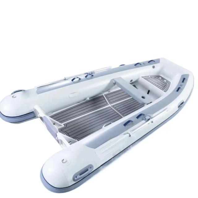 Barco Inflável Ideal para Esportes Aquáticos e Rafting em Família - Material de PVC com Base de Fibra de Vidro, Lançamento 2024