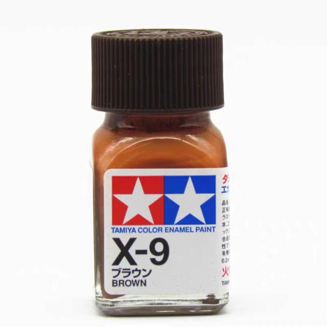 Esmalte Tamiya 10ml para Pintura de Modelos e Artesanato em Madeira, Metal e Plástico
