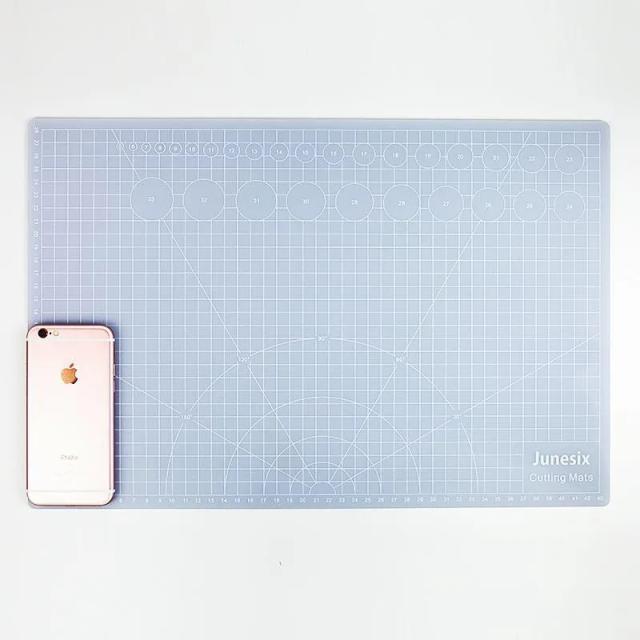 Matriz de Corte Grande A3 em PVC Translúcido Dupla Face para Gravura Artística e Patchwork, Ideal para Cortadores de Borracha e Trabalhos de Escultura
