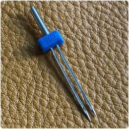 Agulhas de bordado dupla rosca superior, Agulhas gêmeas, Gancho de crochê para uso doméstico, Máquina de costura multifunções, 2mm, 3mm, 4mm - Image 4