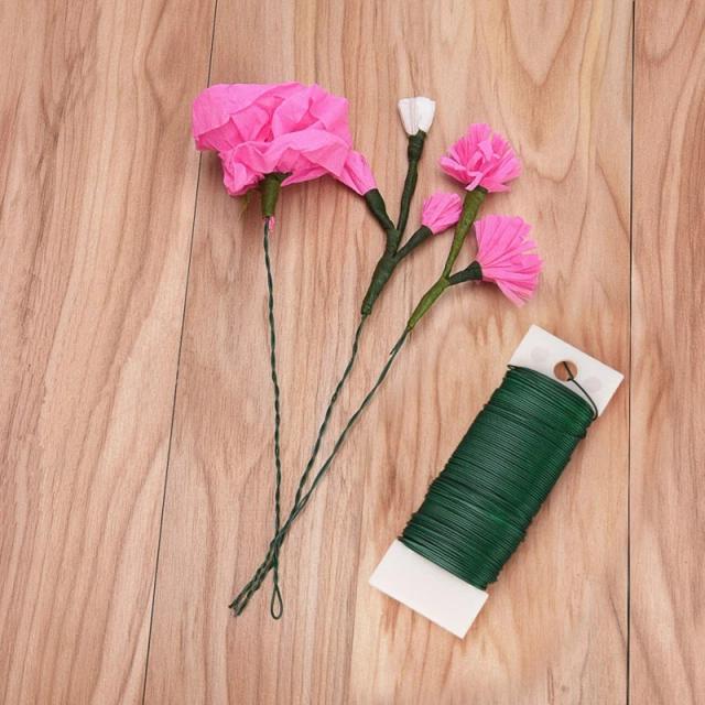 Fio Floral Calibre 22 para Guirlandas e Arranjos Artesanais de Flores