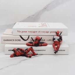 Disney deadpool 2 figura de ação sentado/piso postura modelo anime x-men mini boneca decoração pvc coleção estatueta brinquedo - Image 4