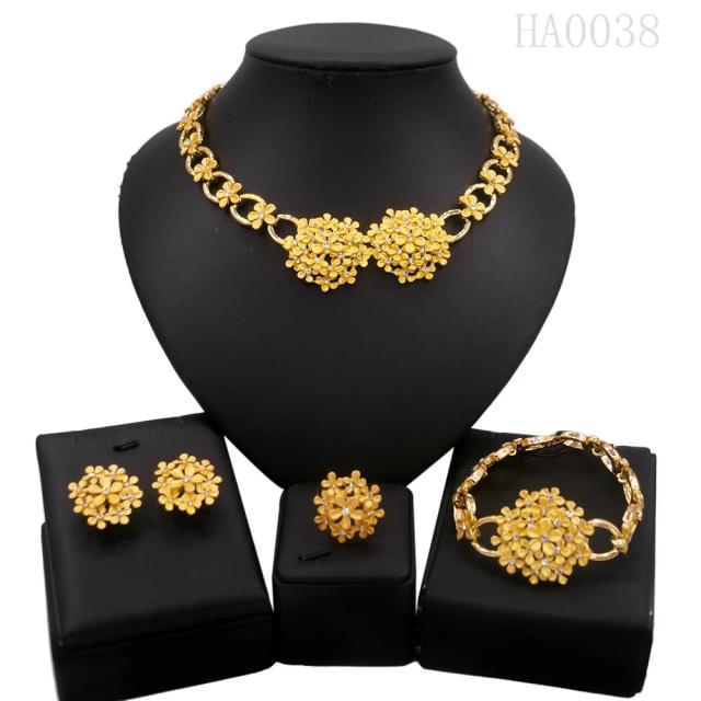 Conjunto Elegante de Jóias Banhadas a Ouro com Pingente de Flores, Colar, Brincos, Pulseira e Anel para Mulheres - Alta Qualidade para Festas e Uso Diário
