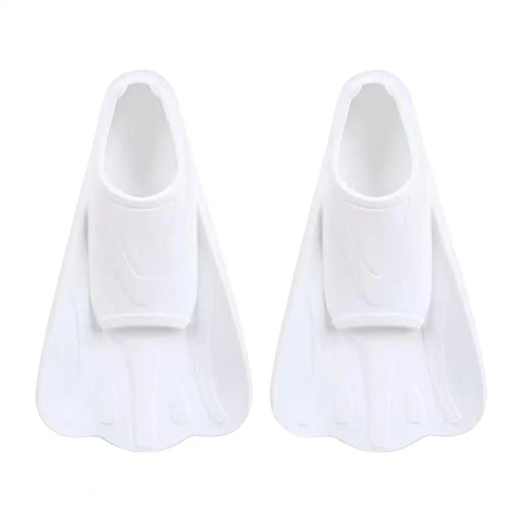 Confortáveis nadadeiras antiderrapantes, treinamento auxiliar profissional, nadadeiras curtas de silicone, esportes aquáticos, 1 par - Image 1