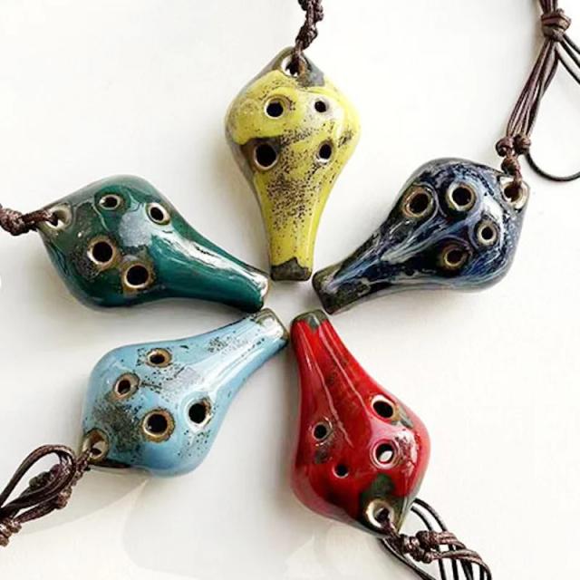 Ocarina Pequena em Forma de Gota de Água com Corda Pendurada para Artesanato - 6 Buracos, 1 Peça