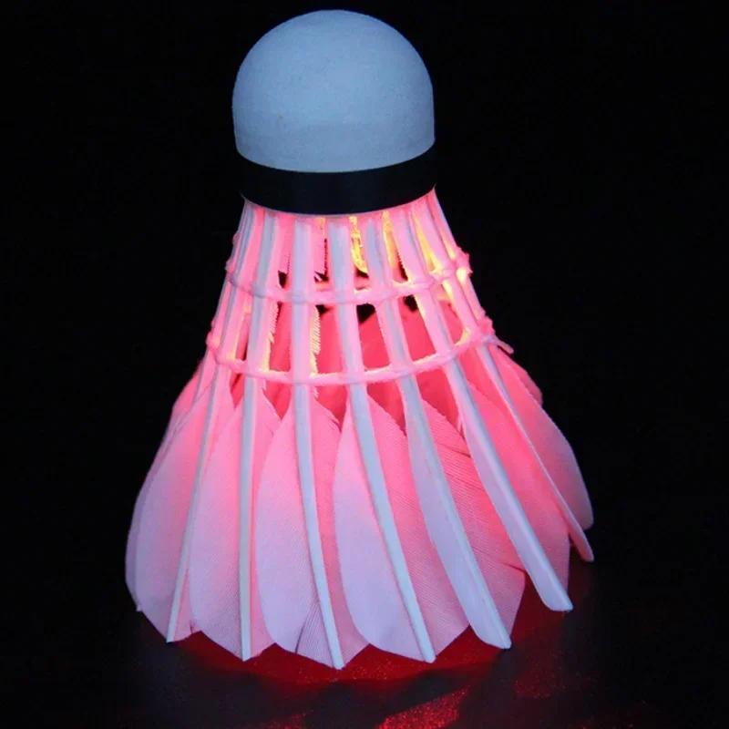 Peteca de Badminton LED Colorida para Iluminação Noturna