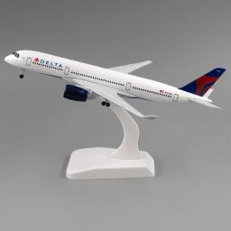 Delta Airlines Airbus A350 Avião com Trem de Pouso Aeronave de 18cm, Brinquedos de Avião para Crianças, Coleção para Crianças, Decoração de Mesa - Image 3