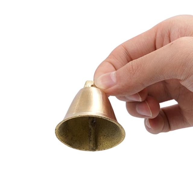 Sinos de Cobre para Animais de Estimação: Decoração Elegante com Som Nítido para Gatos, Cães, Vacas, Cavalos e Ovelhas na Pastagem