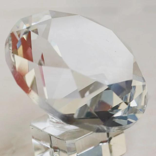 K9 Diamante de Cristal com Base de Metal - Pedra Preciosa Gigante para Peso de Papel Decorativo e Ornamento de Mesa para Casamentos e Aniversários, 50mm