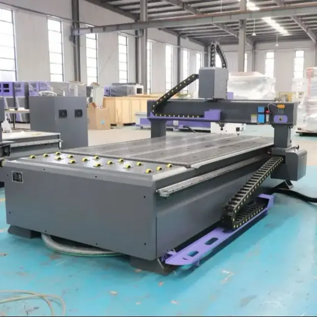 AccTek CNC Router 1325 Fresadora para Madeira e PVC