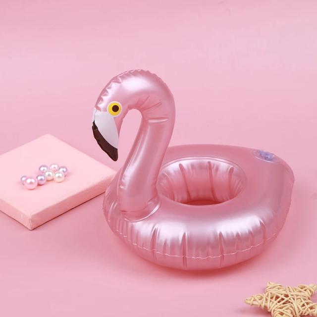 Flamingo Inflável para Piscina: Brinquedo Flutuante e Suporte para Copos para Festas