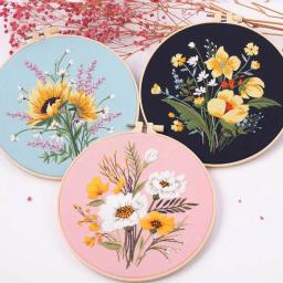 Kit Flor Bordado com Aros e Agulhas, Padrões Floral para Iniciantes, Linha Bordada e Outras Ferramentas - Image 4