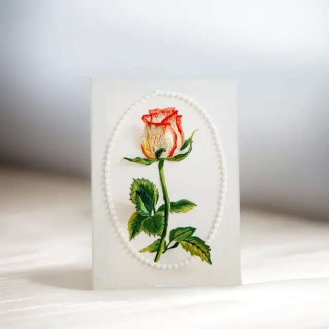 Kit de Artesanato 3D: Rosas Bordadas com Moldura, Aro e Acessórios - Presente Perfeito para o Dia dos Namorados