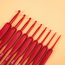 Alumínio mão tricô agulhas, Red Crochet gancho, Silicone Handle, Weave artesanato ganchos, crochê, 2mm, 2.5mm, 3mm, 3.5mm, 4mm, 4mm, 5mm, 5 milímetros, 6 milímetros, 1PC - Image 4