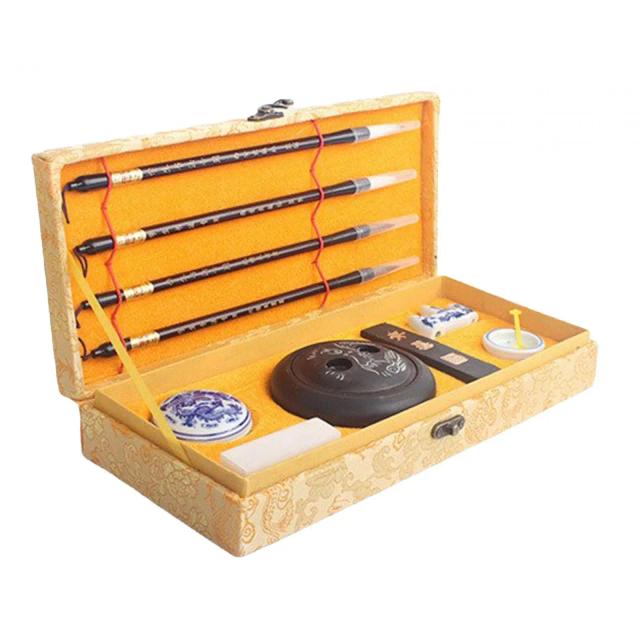 Conjunto de Pincéis para Caligrafia Chinesa: Desenho e Pintura em Harmonia