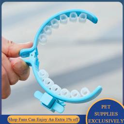 Titular do saco de cocô do cão do portador da scooper do pooper automático mãos livres clipe de cauda pet saco de resíduos dispensador do filhote de cachorro higiênico suprimentos de limpeza - Image 4