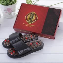 Chinelos rotadores de massagem Tai Chi para homens, chinelos domésticos antiderrapantes, pontos de acupuntura para pés, sapatos de terapia de pés espinhosos - Image 1