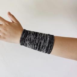 1pc suporte de pulso sweatband tênis vôlei basquete cinta de pulso suporte suor banda ginásio treinamento esporte pulseira protetor - Image 6