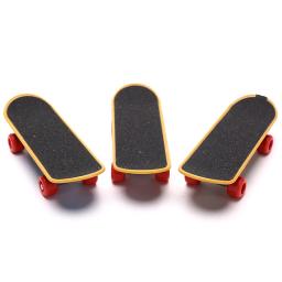 Engraçado treinamento mini skate suprimentos de pássaro patins lovebird canários poleiro aves acessórios adequados para papagaio - Image 1