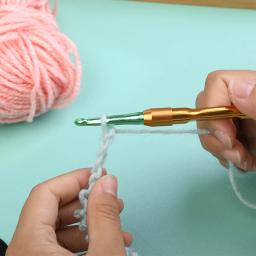 IMZAY Cabeça Ajustável Crochet Ganchos Set Agulhas De Tricô Kit de Ferramentas Aço Handle Com 8 Pcs Agulhas Substituíveis Cabeças - Image 6
