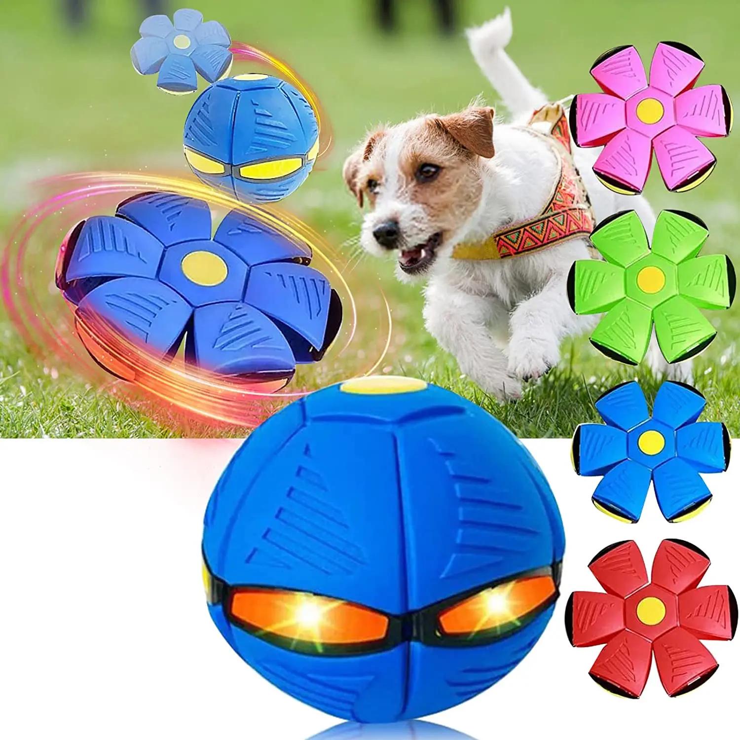 2023 Novo Pet Dog Toy Magic Flying Saucer Bola durável de borracha macia Interactive Jogando Bola Esporte ao ar livre Dog Training Equipment - Image 1
