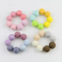 Bola de feltro de lã para decoração, guirlanda de festa de feltro de 15mm/20mm, decorações de casamento, brinquedos para crianças, decoração de casa divertido, presentes de natal e costura artesanal com 10 peças - Image 1