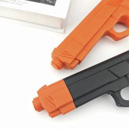 Pistola de plástico ABS para meninos, 2 cores, brinquedo esporte ao ar livre, prática, treinamento, pintura preta ou laranja, presentes DIY - Image 4