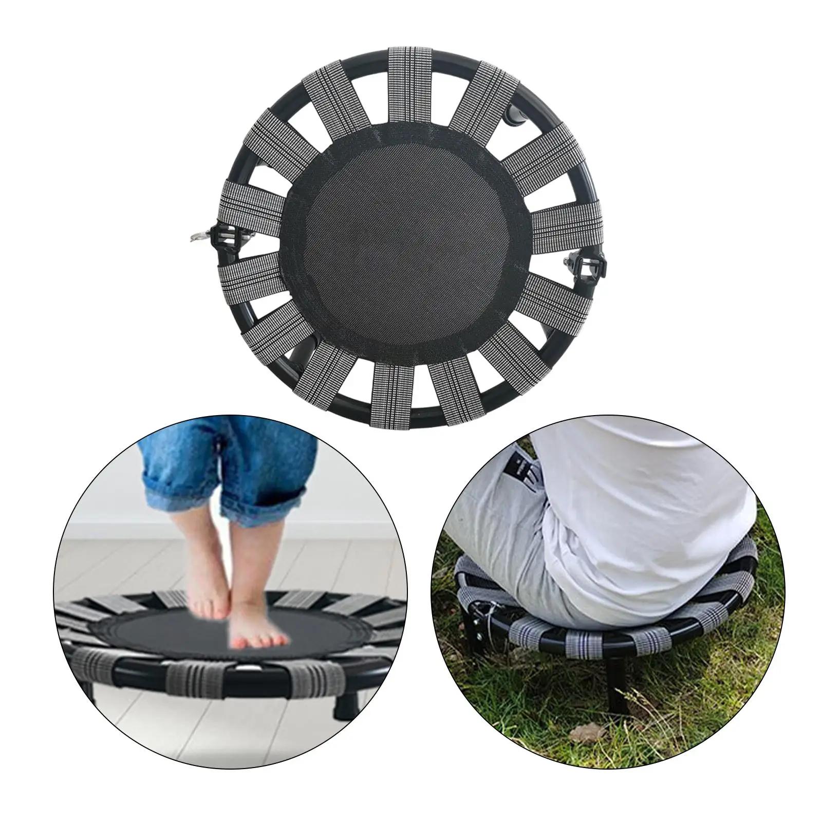 Mini trampolim redondo dobrável para fitness e diversão, ideal para treinos e atividades em casa.