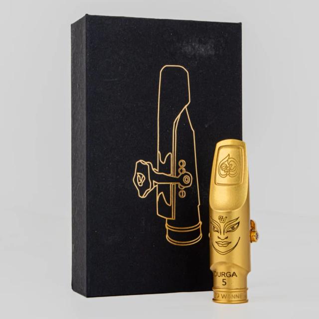 Boquilha de metal banhada a latão para saxofone alto, soprano e tenor - tamanhos 5 a 9, alta qualidade e acessórios essenciais