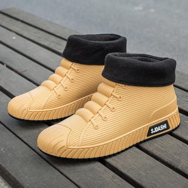 Botas de Chuva Impermeáveis Cano Médio Pretas Antiderrapantes - Unissex