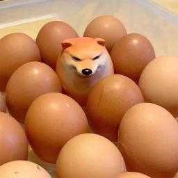 Criativo Shiba Inu Realista Egg Forma PVC Desk Decor, Dog and Egg União Decorações para Casa, Escritórios, Divertidos Presentes de Natal - Image 1