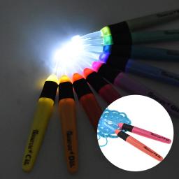 Gancho de crochê criativo com luz LED Agulhas de tricô Glow Hook Ferramenta de costura Weave Ferramenta de agulha DIY - Image 6