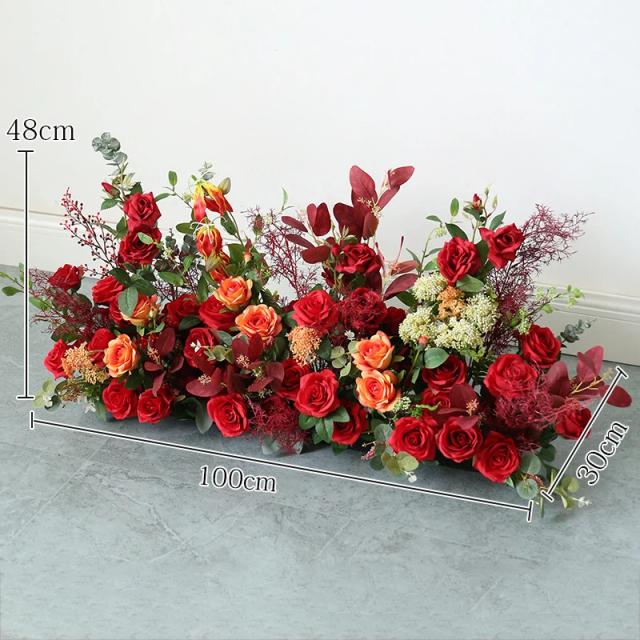 Decoração Elegante para Casamentos: Arco Floral, Arranjos Vermelho Borgonha e Rosa para Eventos Inesquecíveis