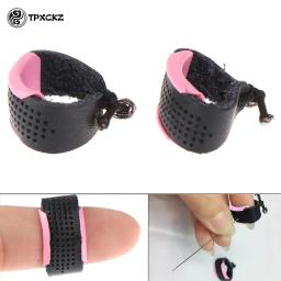1pc ajustável dedal de couro ferramenta de costura artesanal retalhos dedo protetor needlework acessório ferramentas costura em casa ajudante - Image 1