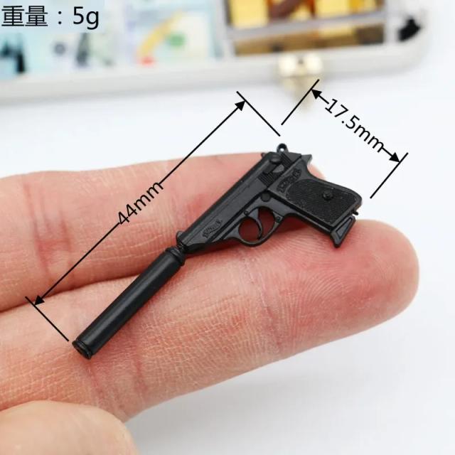 Miniatura de Pistola e Bonecas de Metal para Decoração de Cena de Soldado 1:6 e 1:12
