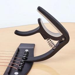 Capo de guitarra de plástico para guitarra elétrica clássica acústica de 6 cordas, braçadeira de afinação, acessórios para instrumentos musicais - Image 1