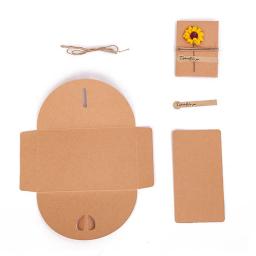 Cartões artesanais de convite flores secas com Envelopes, papel kraft caseiro, presentes de casamento, padrões aleatórios, 9 pcs - Image 4