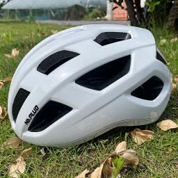 Capacete de ciclismo ajustável para homens e mulheres, chapéu seguro esportivo espesso, integralmente moldado, MTB Road Bike, bicicleta de estrada, L 58-62cm - Image 1