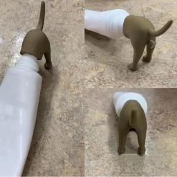 Engraçado Pooping Dog Butt Creme Dental Topper, tampa Do Dispensador Criativo - Image 6
