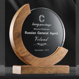 Rodada Madeira Sólida Cristal Troféu Produção Criativa Medalha Excelente Equipe Equipe Prêmio, Competição Lembrança, Decoração de Casa, 1Pc - Image 1
